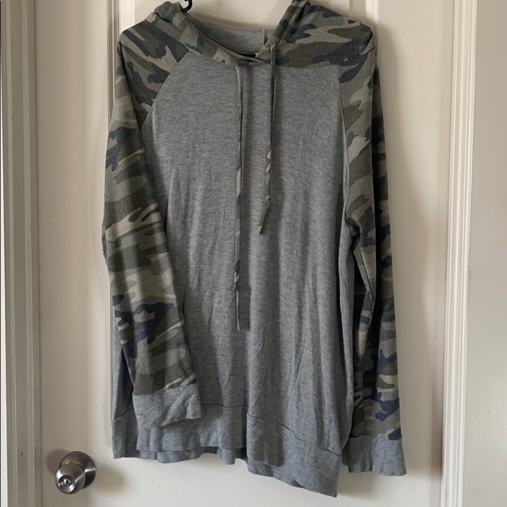Camo hoodie